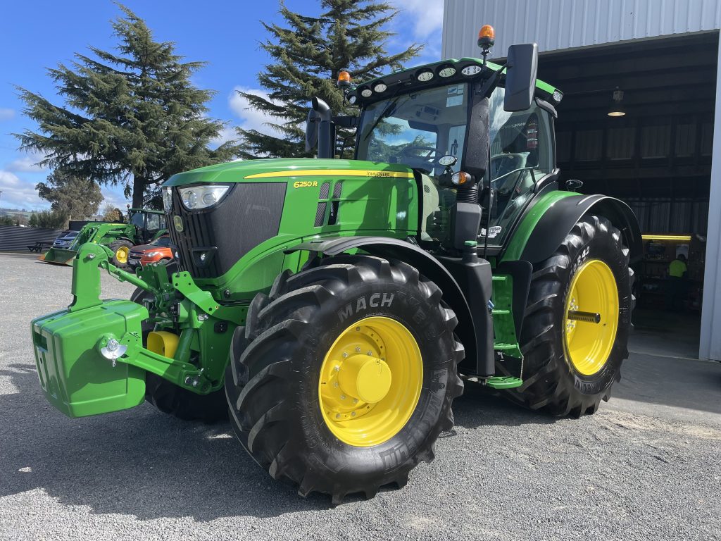 2022 John Deere 6250R Power Earth